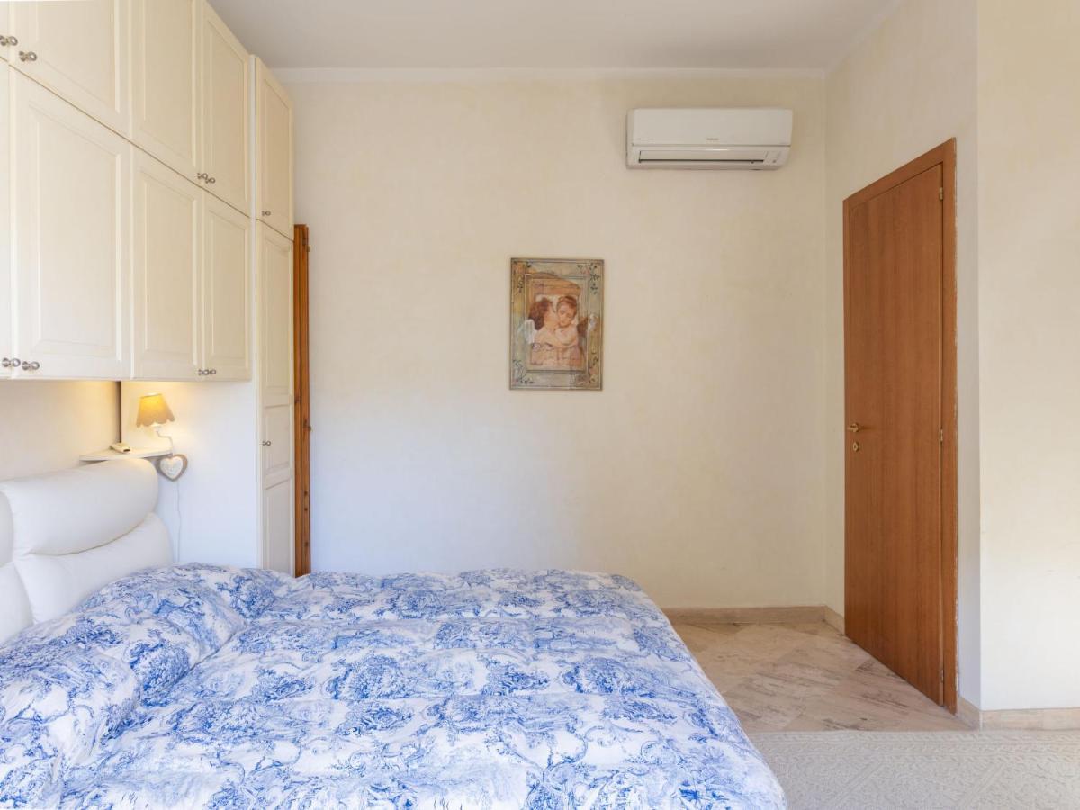 Holiday Home Stella Marina By Interhome มารินา ดิ เปียตราซันตา ภายนอก รูปภาพ