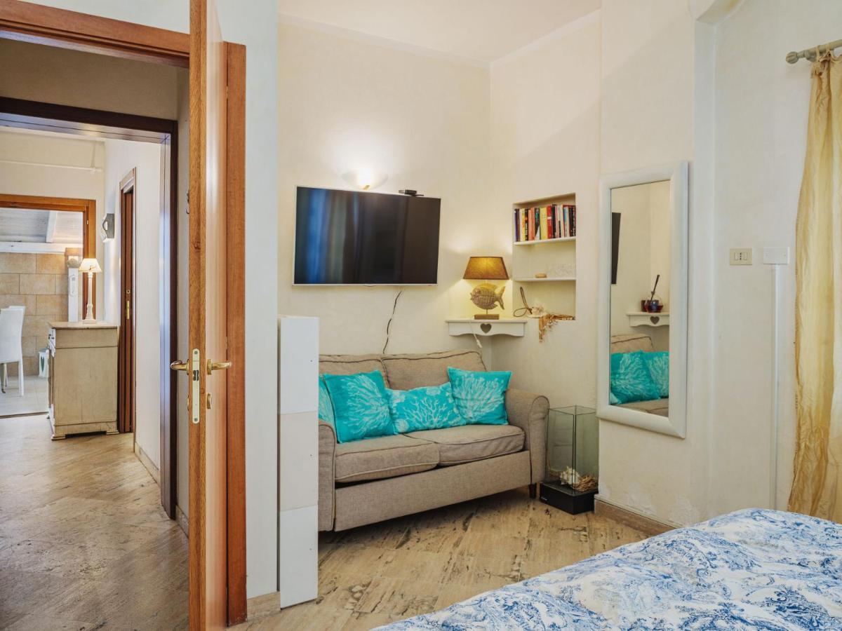Holiday Home Stella Marina By Interhome มารินา ดิ เปียตราซันตา ภายนอก รูปภาพ